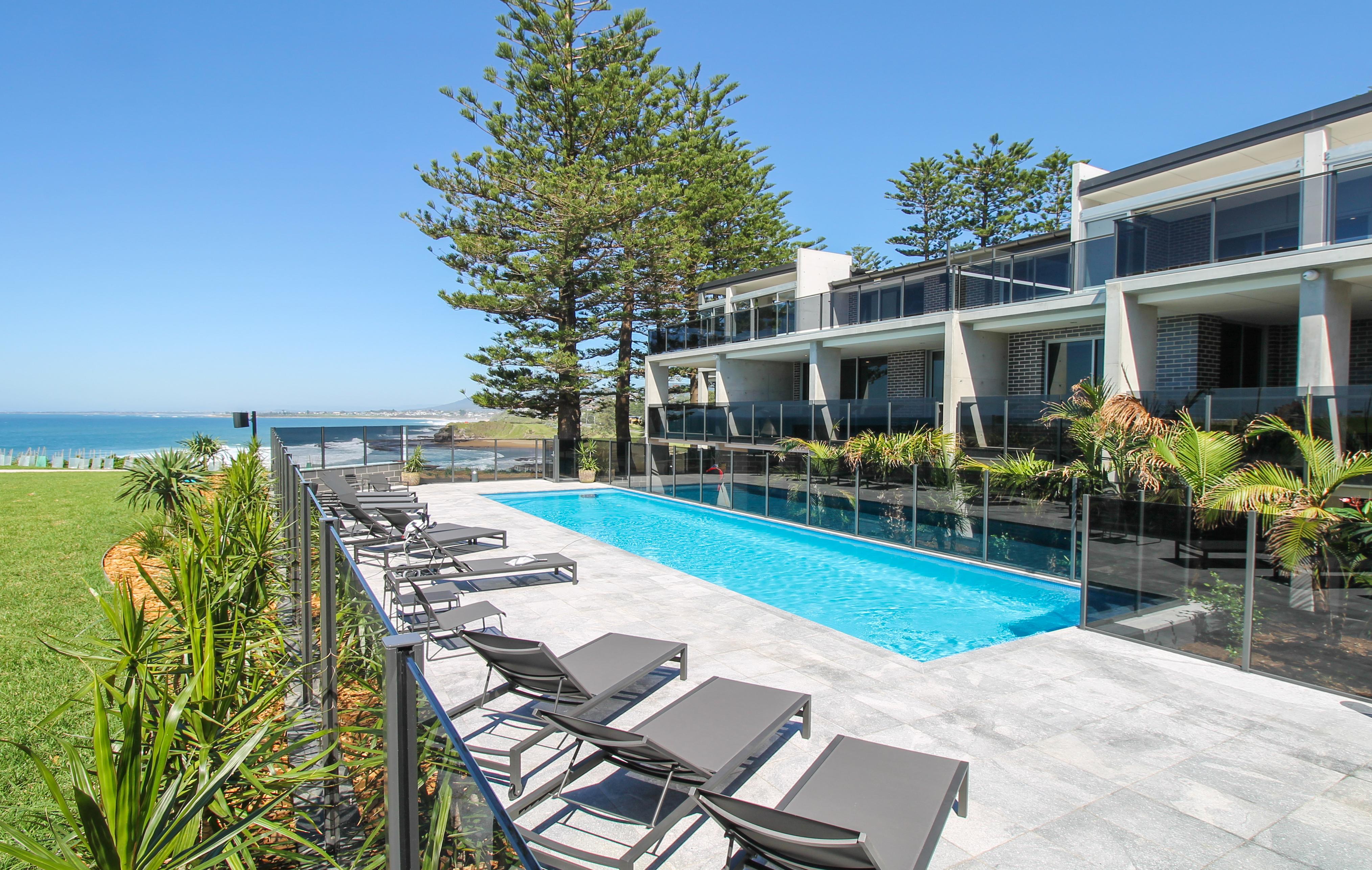 Headlands Austinmer Beach Hotel Exterior photo