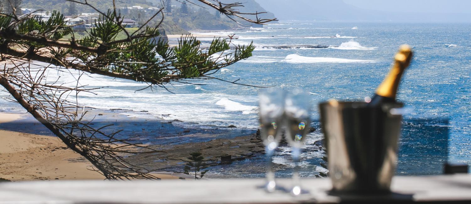 Headlands Austinmer Beach Hotel Exterior photo